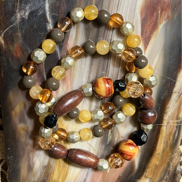Set/3 Beaded Stretch Band Bracelets - Picture 1 of 5